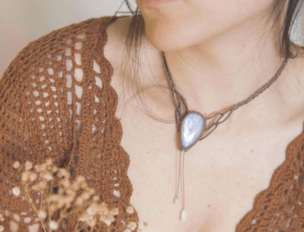 Macrameha Aprende macramé | Aisha Creations