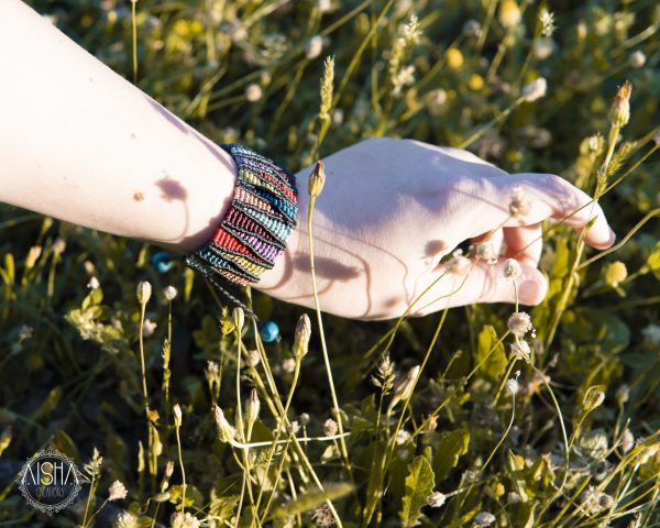 Brazalete ancho multicolor de triángulos - Imagen 4