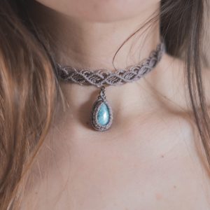 Gargantilla Larimar gris oscuro