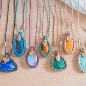 Collar con piedra personalizada